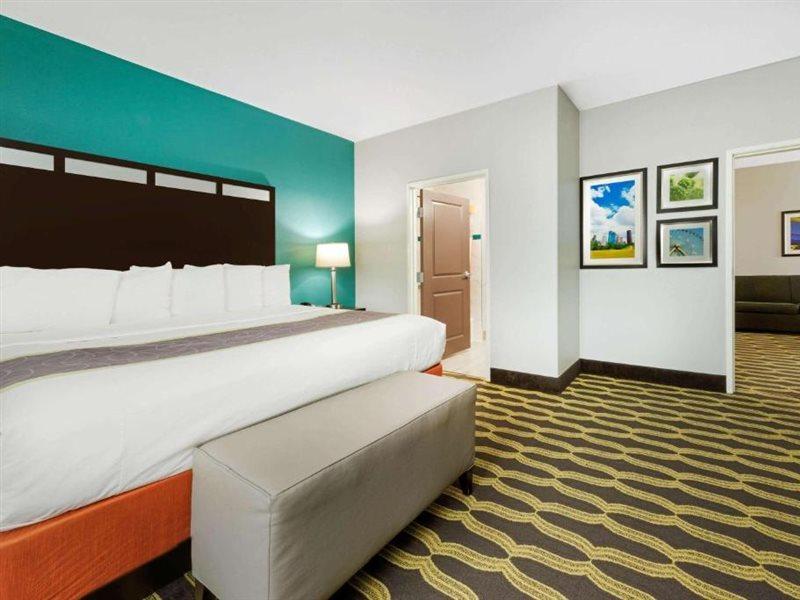 La Quinta By Wyndham Houston Humble Atascocita Hotel Ngoại thất bức ảnh
