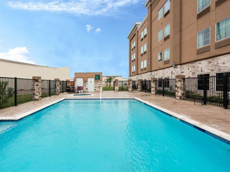 La Quinta By Wyndham Houston Humble Atascocita Hotel Ngoại thất bức ảnh