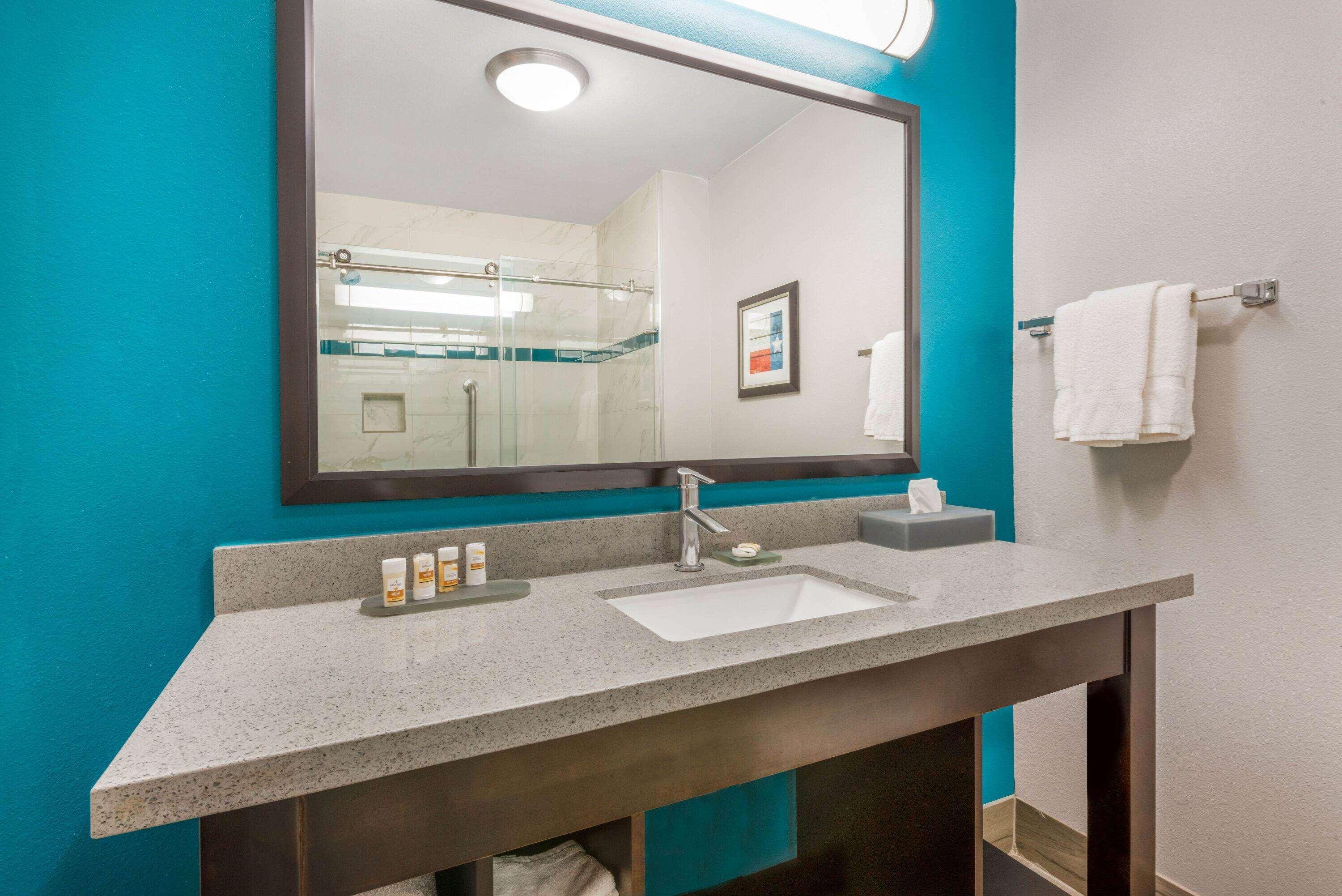 La Quinta By Wyndham Houston Humble Atascocita Hotel Ngoại thất bức ảnh