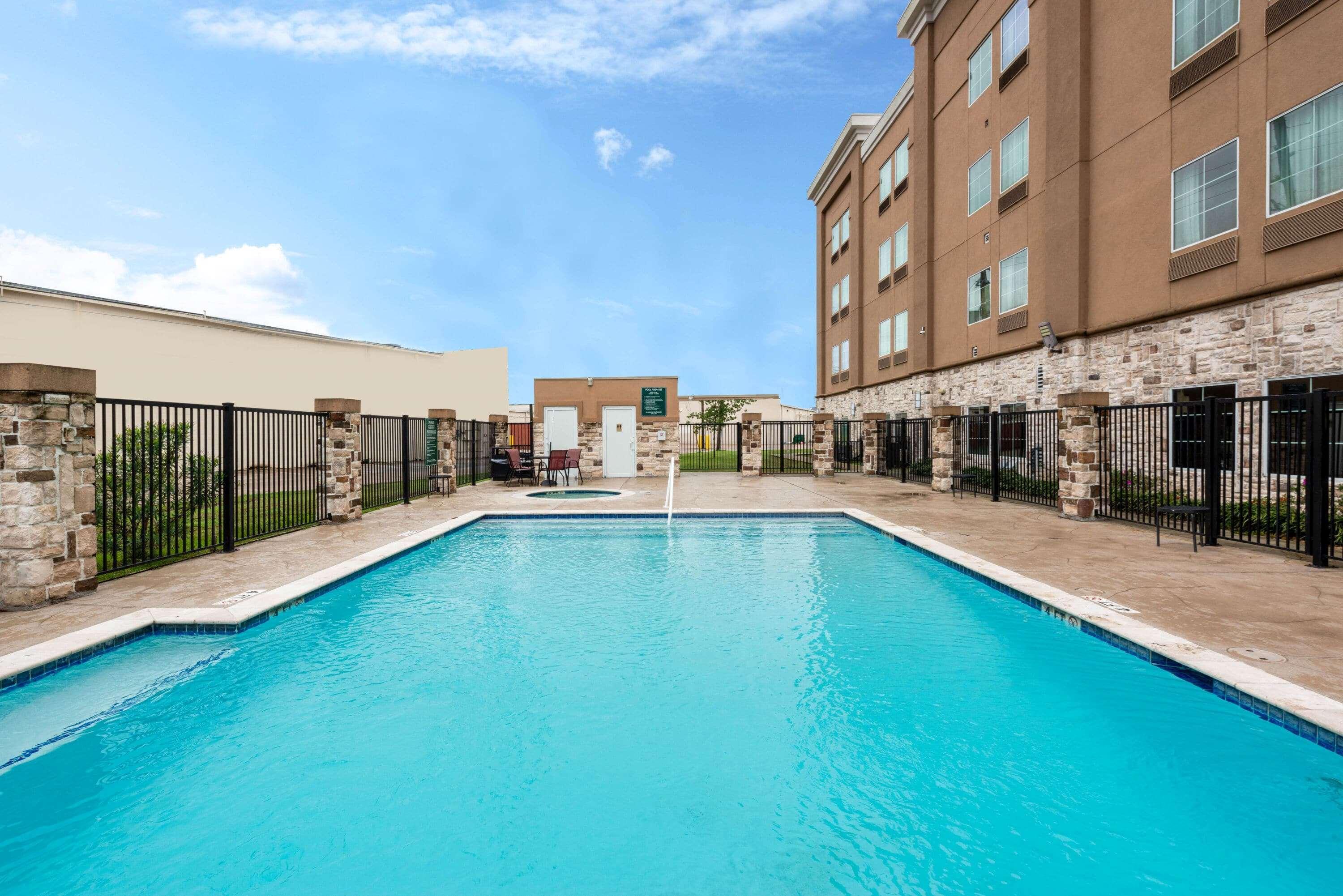La Quinta By Wyndham Houston Humble Atascocita Hotel Ngoại thất bức ảnh
